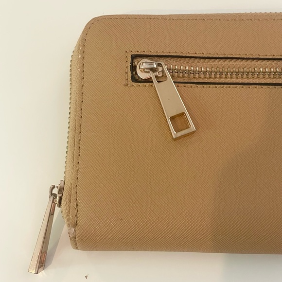 Aldo Camel Colour faux leather wallet - Picture 6 of 6